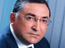 Петр Капишников